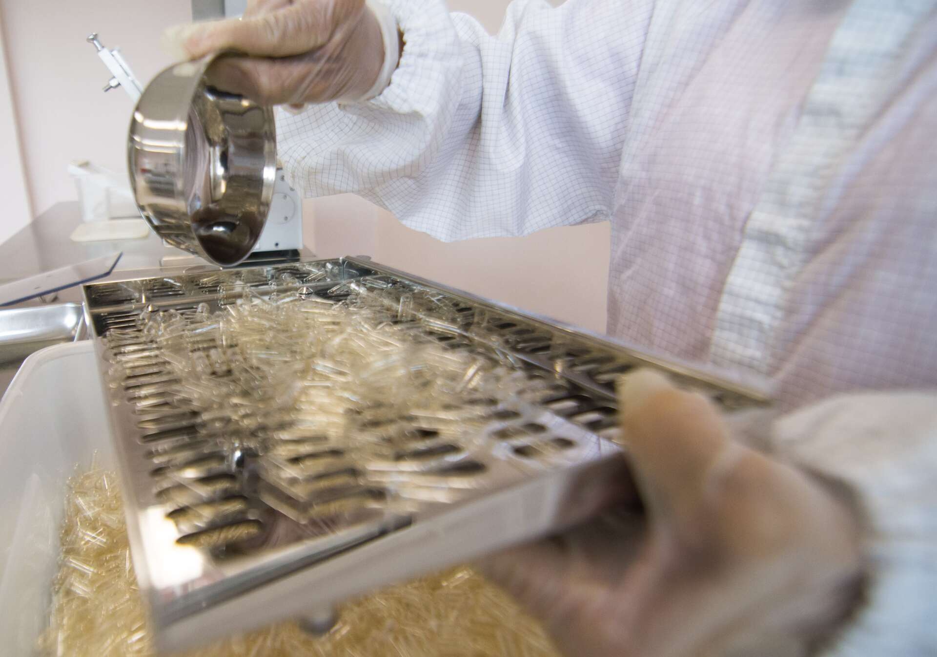 closeup-shot-of-medical-pills-in-the-production-li-2023-11-27-05-36-30-utc-min